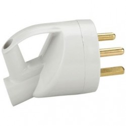 Legrand Fiche mâle étanche 2P+T 20A - Image 3