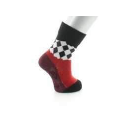 Berthe Aux Grands Pieds Chaussettes Damiers Rouges et Noirs - Image 5