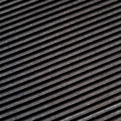 IDMAT TAPIS FINES STRIES NOIR EP3MM 1X10M - Image 2