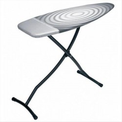 Table à repasser 135 x 45...
